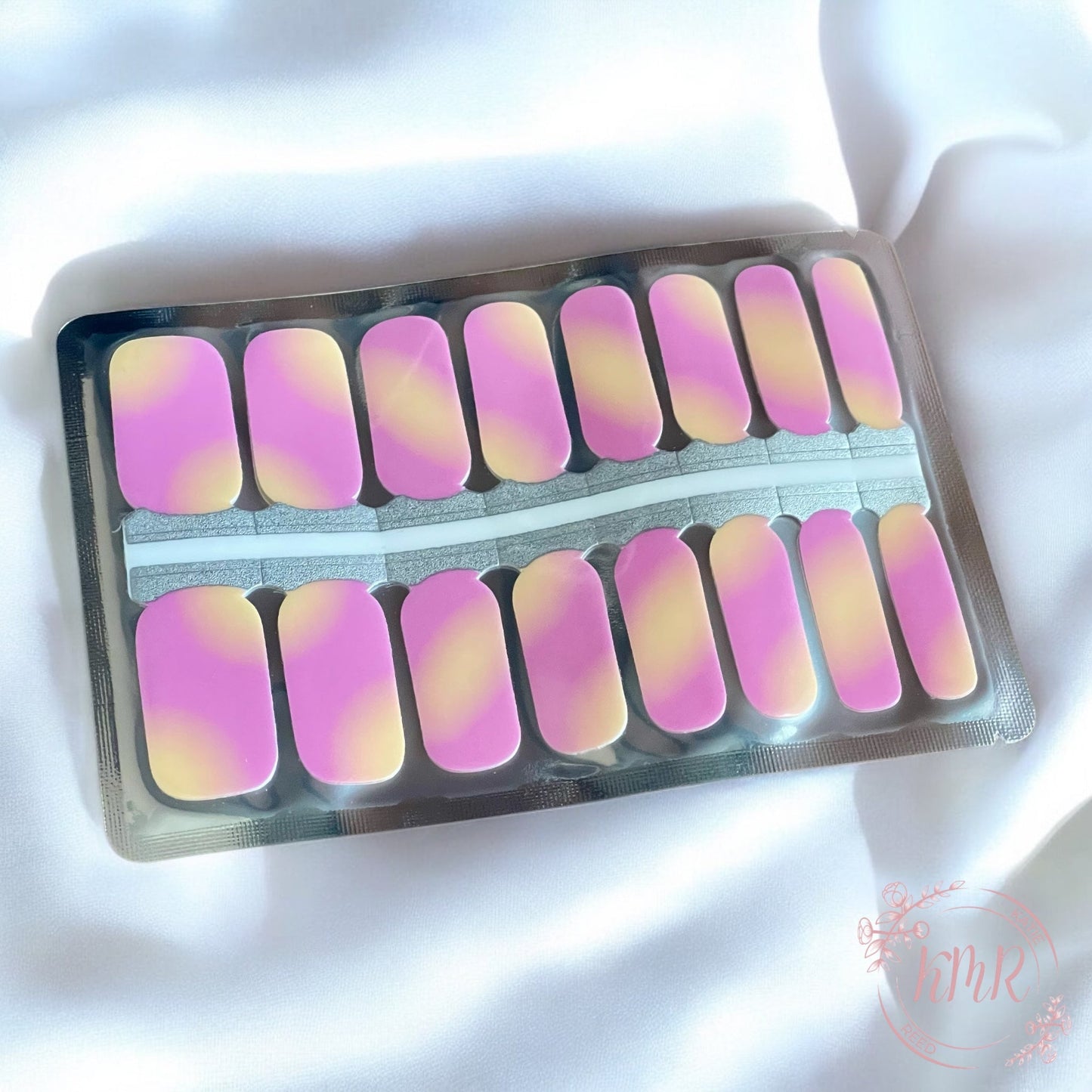Leon Nail Wrap