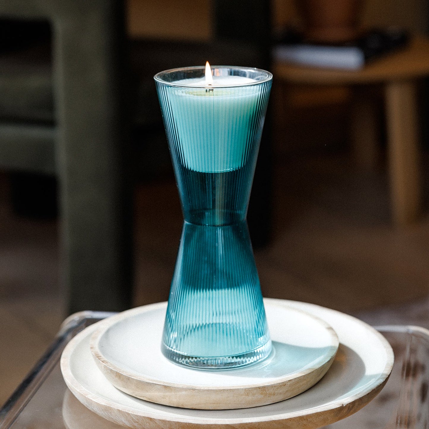 AIZ Candle - Oud & Bergamot