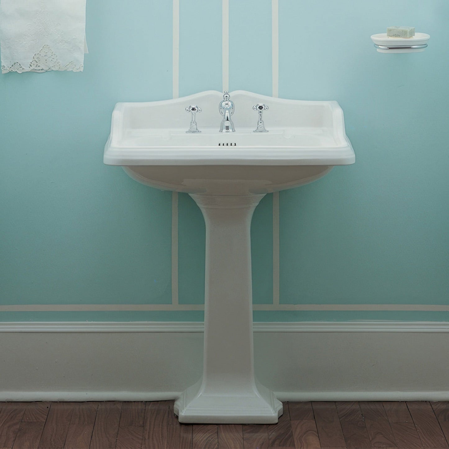 Isabella Collection Traditional Pedestal with an Integrated large Rectangular Bowl,Backsplash, Dual Soap Ledges, Decorative Trim and Overflow