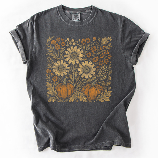 Autumn Wildflowers, Minimalist, Gorgeous, Fall, Pumpkin, Comfort Colors T-Shirt