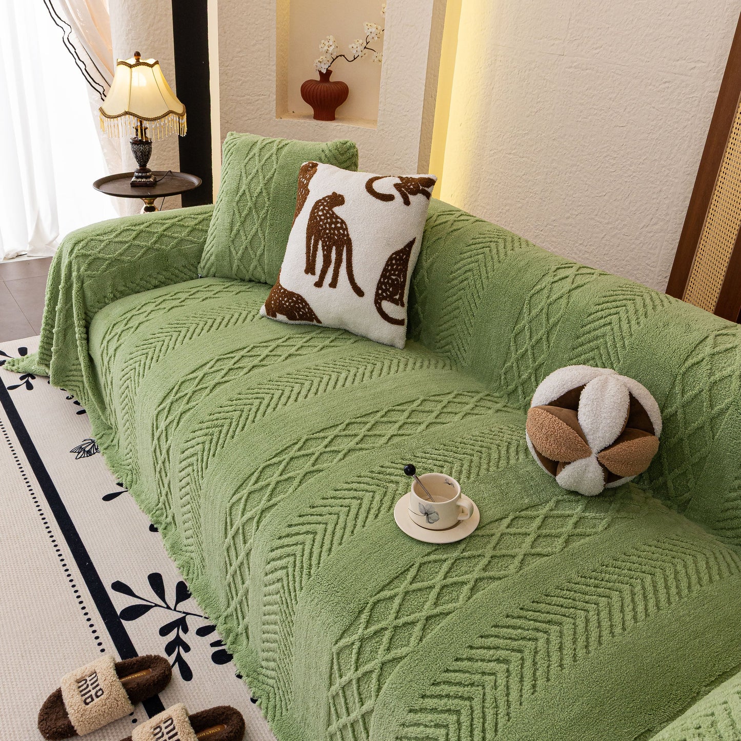 Plush Sherpa Fleece Sofa Cover with 3D Cable Knit Texture, Soft Cozy Throw Blanket