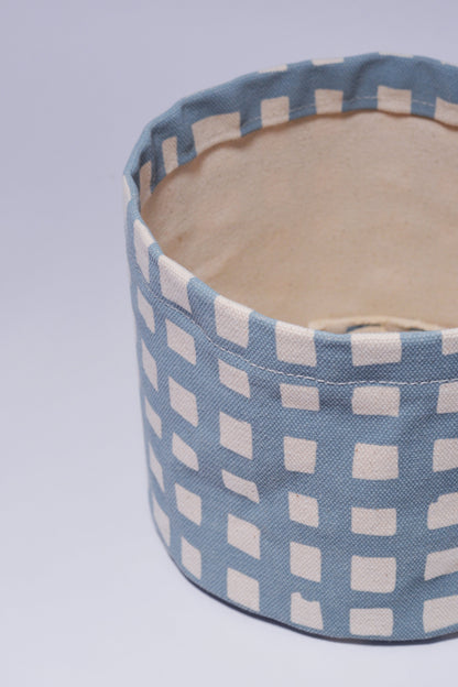 Grid Round Bin/Canvas Planter