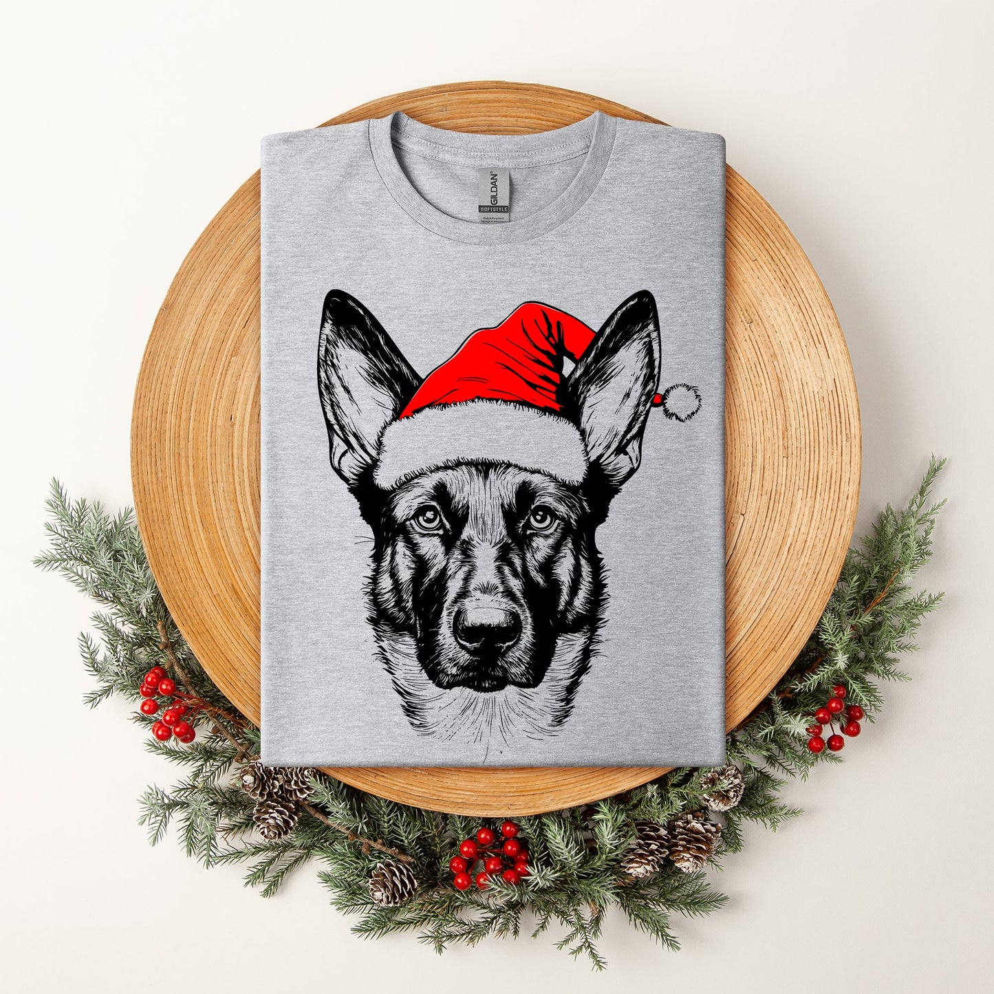 Belgian Malinois, Santa, Dog, Christmas, Dog Lover, Pet T-Shirt Comfort Colors T-Shirt