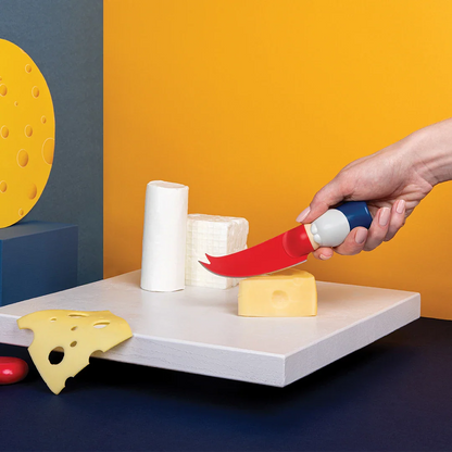 Bert | Play | Kitchen + Metal