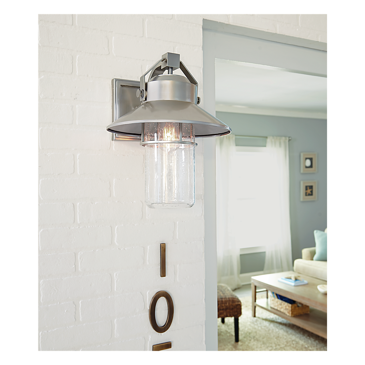 Boynton Medium Wall Lantern