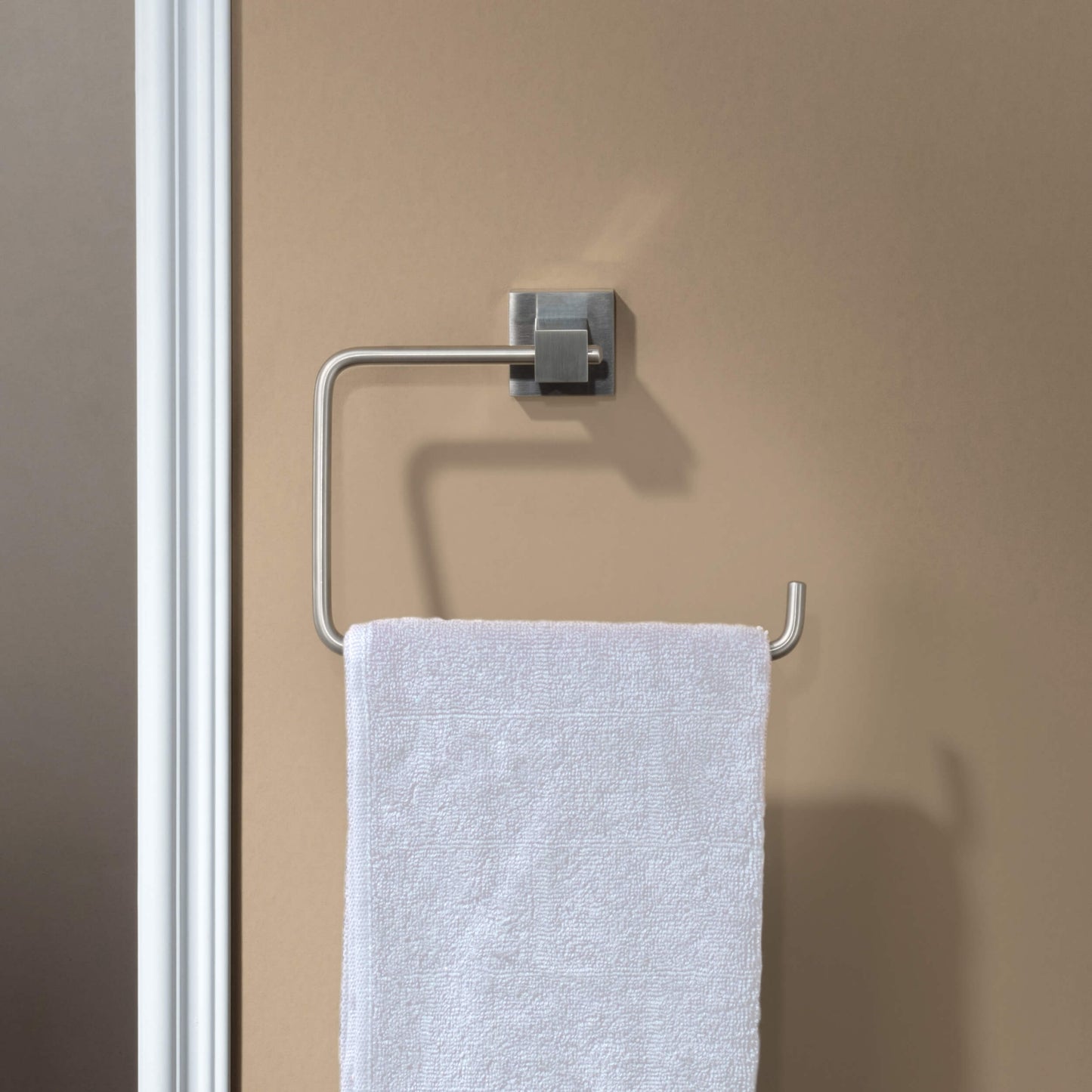 Quadra 2-Piece Bathroom Hardware Set 2