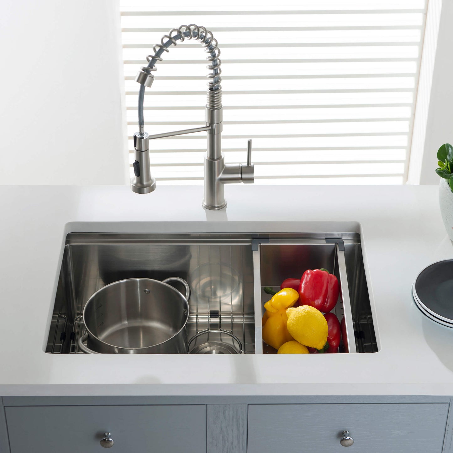 28" Undermount Single Bowl Stainless Steel Workstation Sink