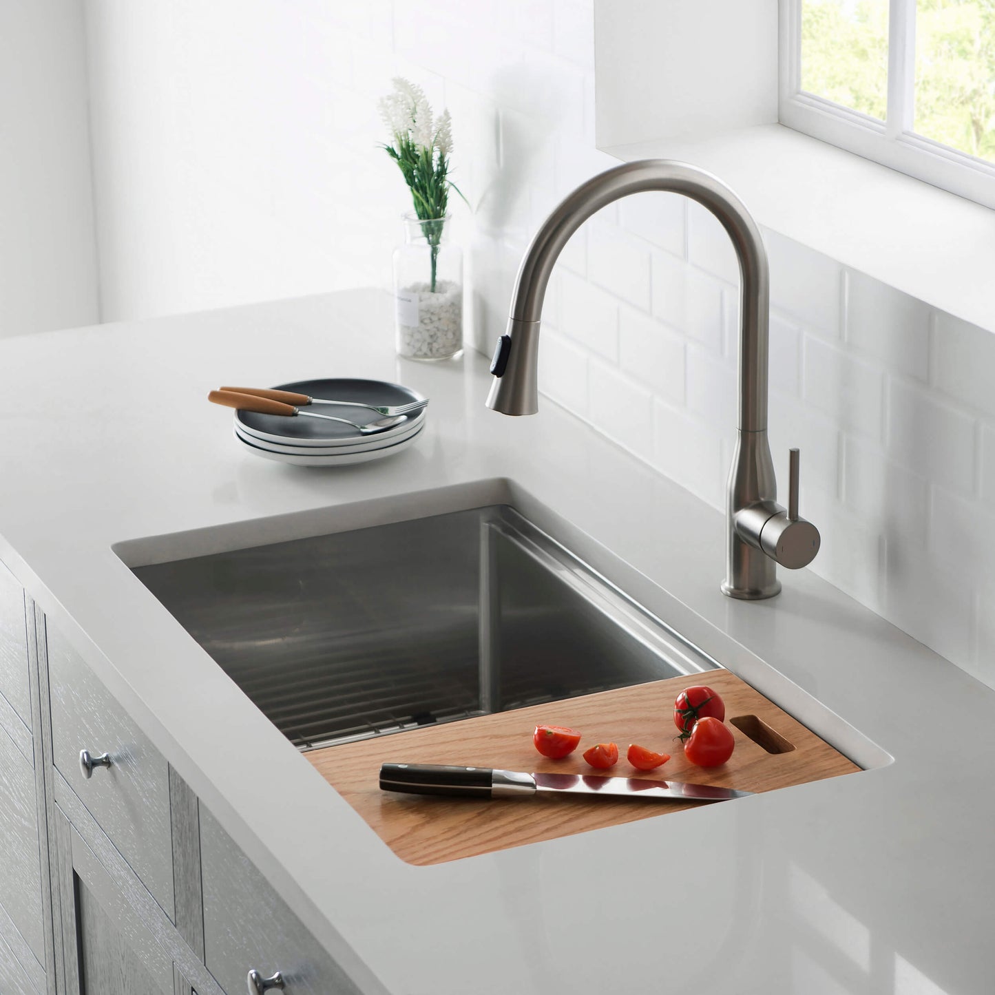 33" Undermount Single Bowl Stainless Steel Workstation Sink