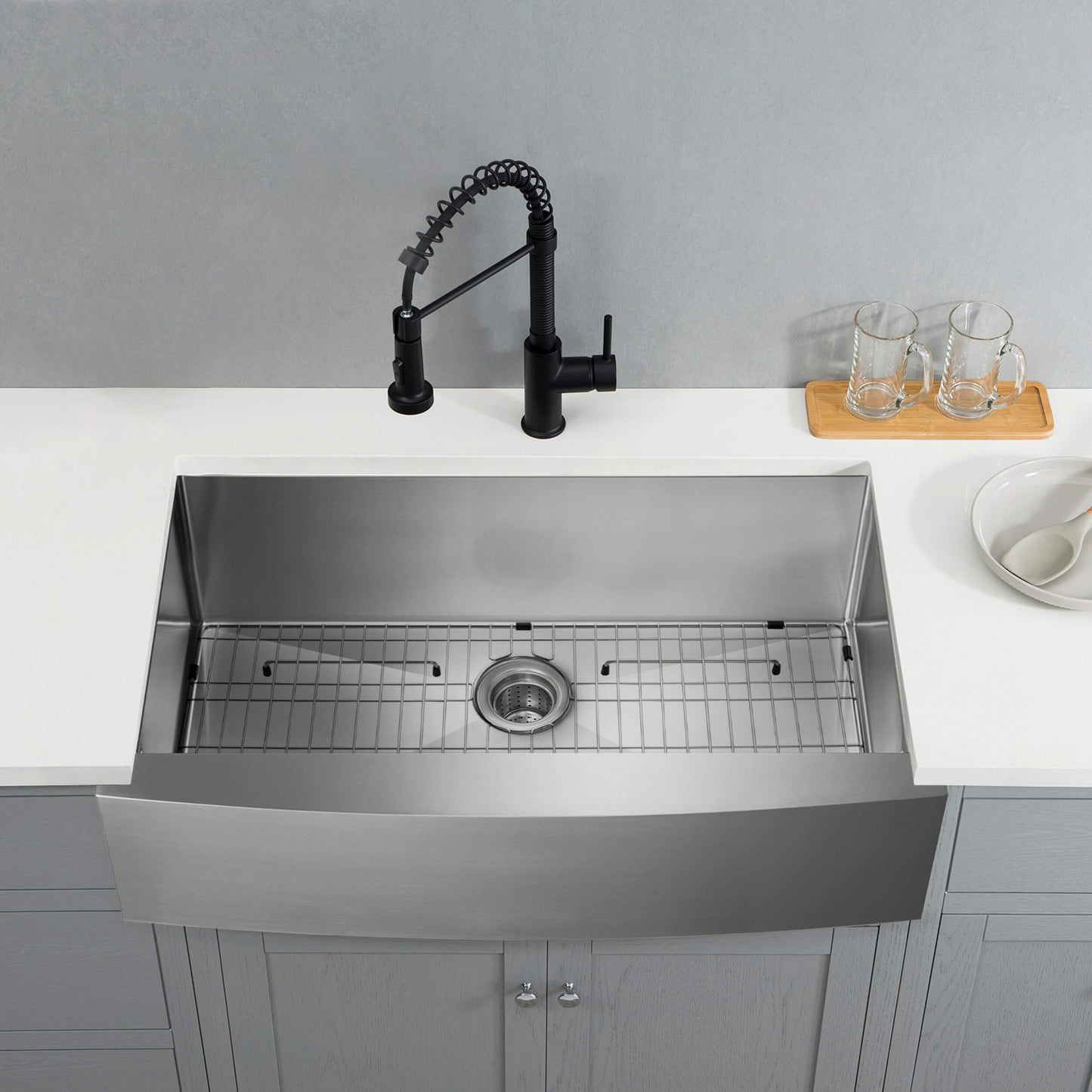 36" Handcrafted Farmhouse Apron Single Bowl Stainless Steel Kitchen Sink