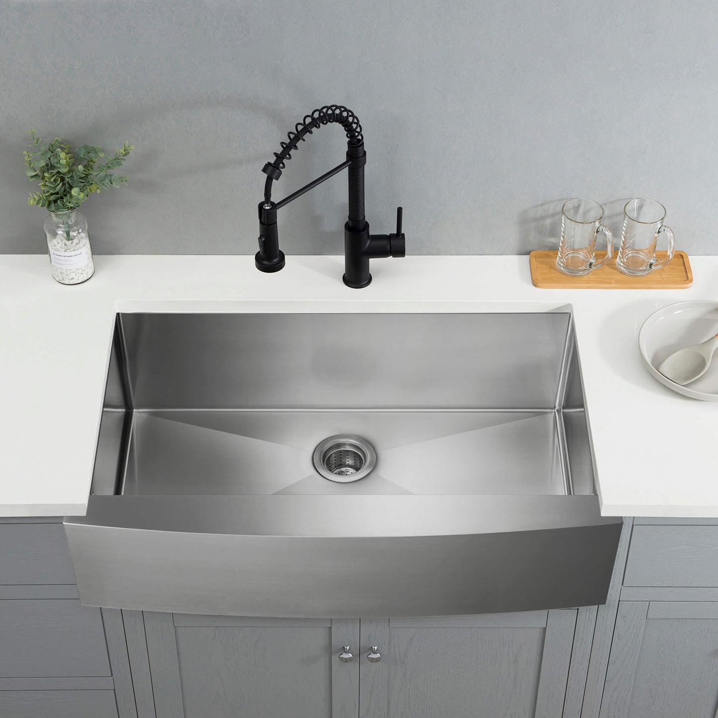 36" Handcrafted Farmhouse Apron Single Bowl Stainless Steel Kitchen Sink