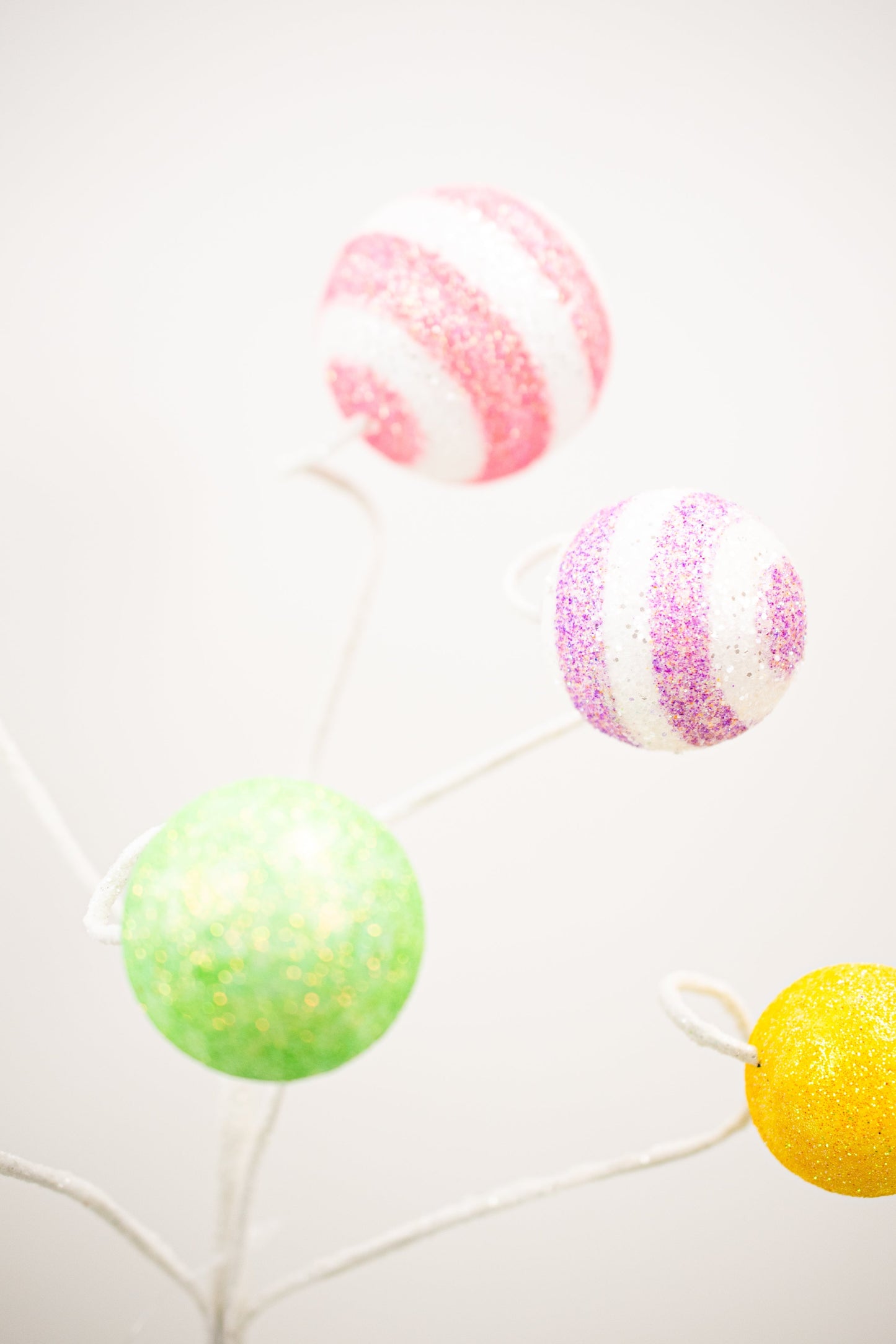 17"L STRIPE/SOLID GLITTER BALL PICK PNK/BLUE/LAV/YLW/WHT/GRN