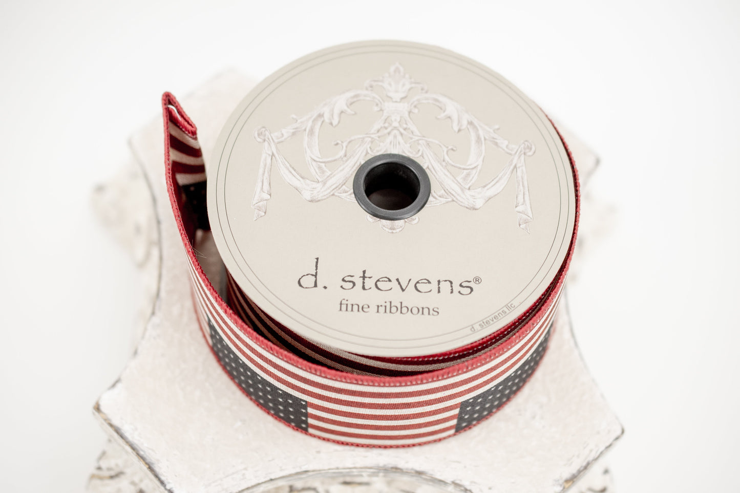 2.5" x 10yds linen americana flag stars, natural