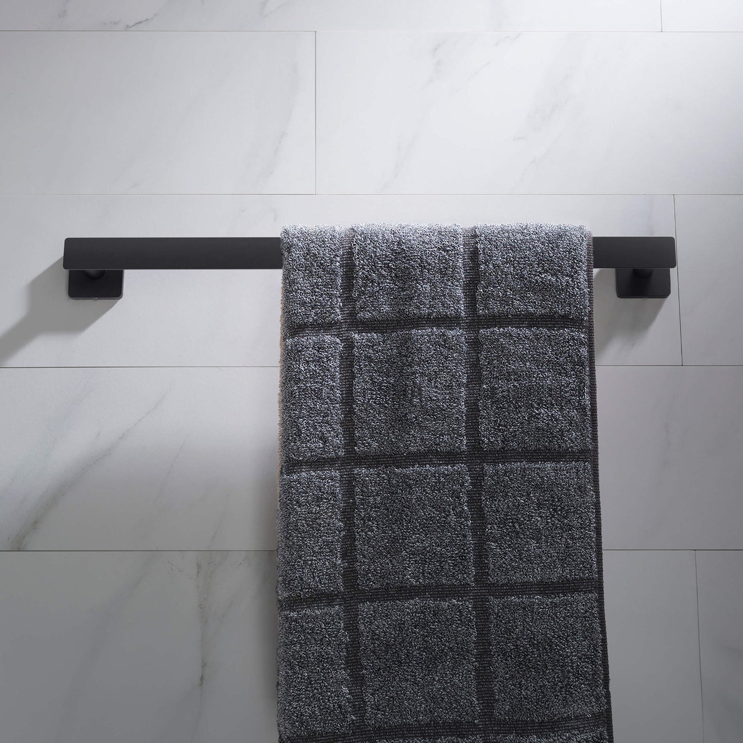 Fusion 18 inch Bathroom Towel Bar