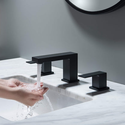 Quadra 8" Widespread Bathroom Sink Faucet with Drain Assembly
