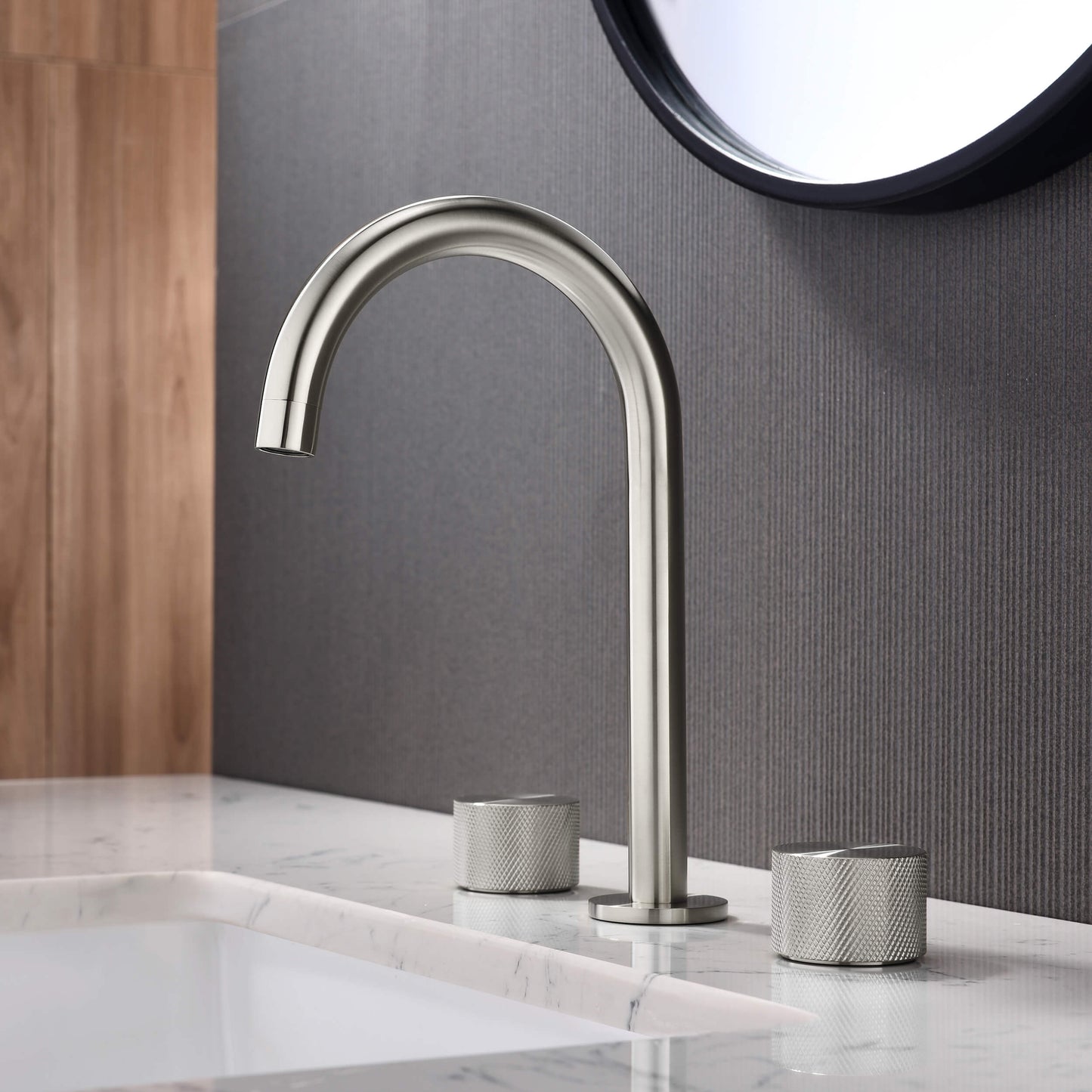 Verona 8" Widespread Bathroom Sink Faucet with Drain Assembly