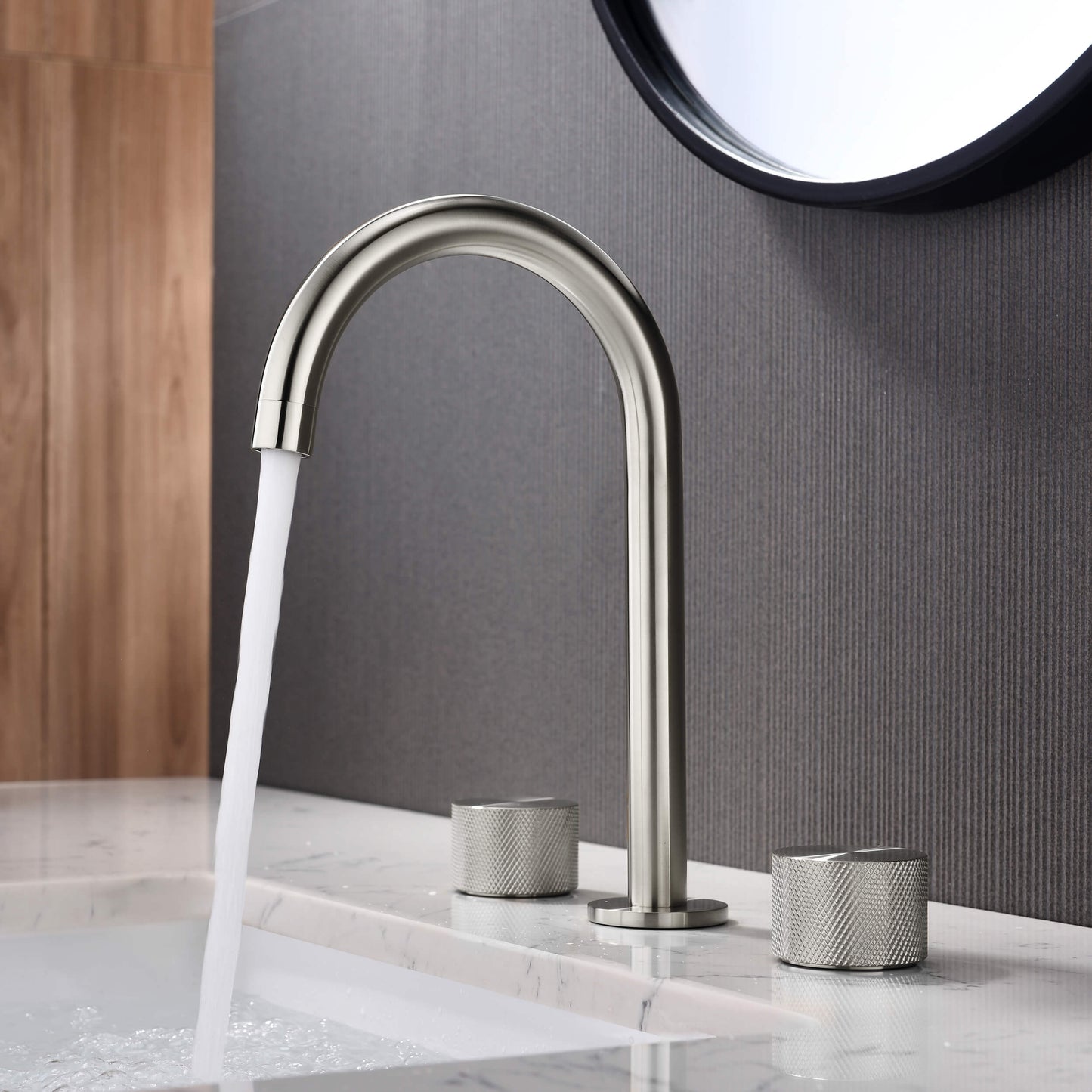 Verona 8" Widespread Bathroom Sink Faucet with Drain Assembly