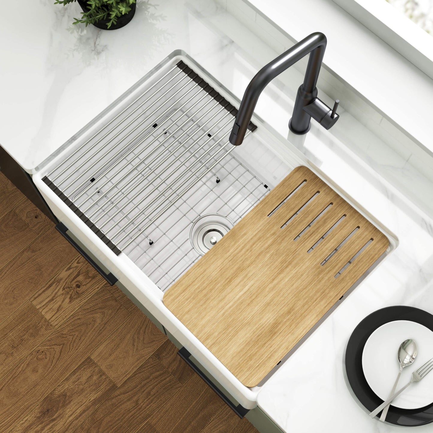 Tampa Single Handle Pull Down Kitchen Sink Faucet