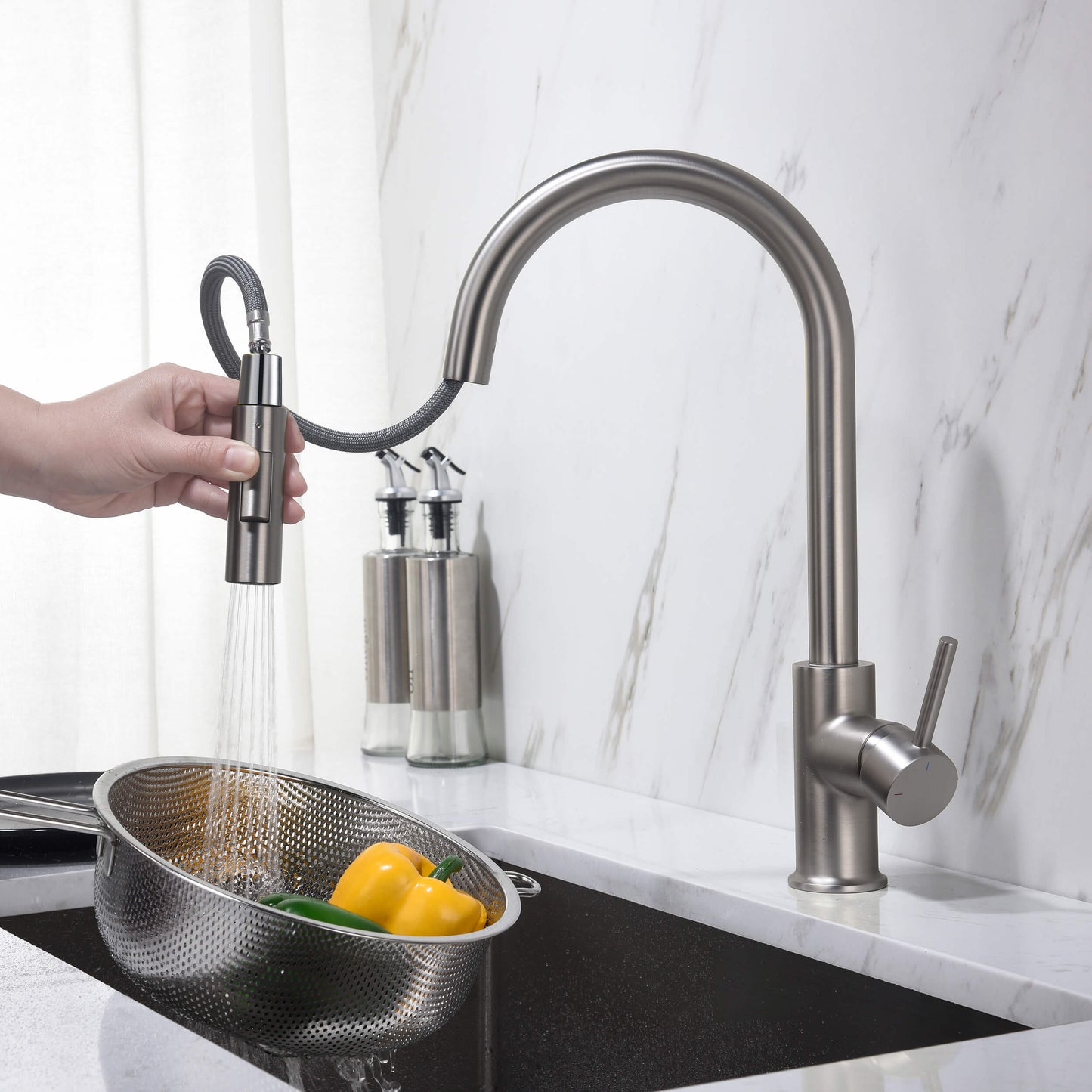 Halo Single Handle Pull Down Kitchen Faucet