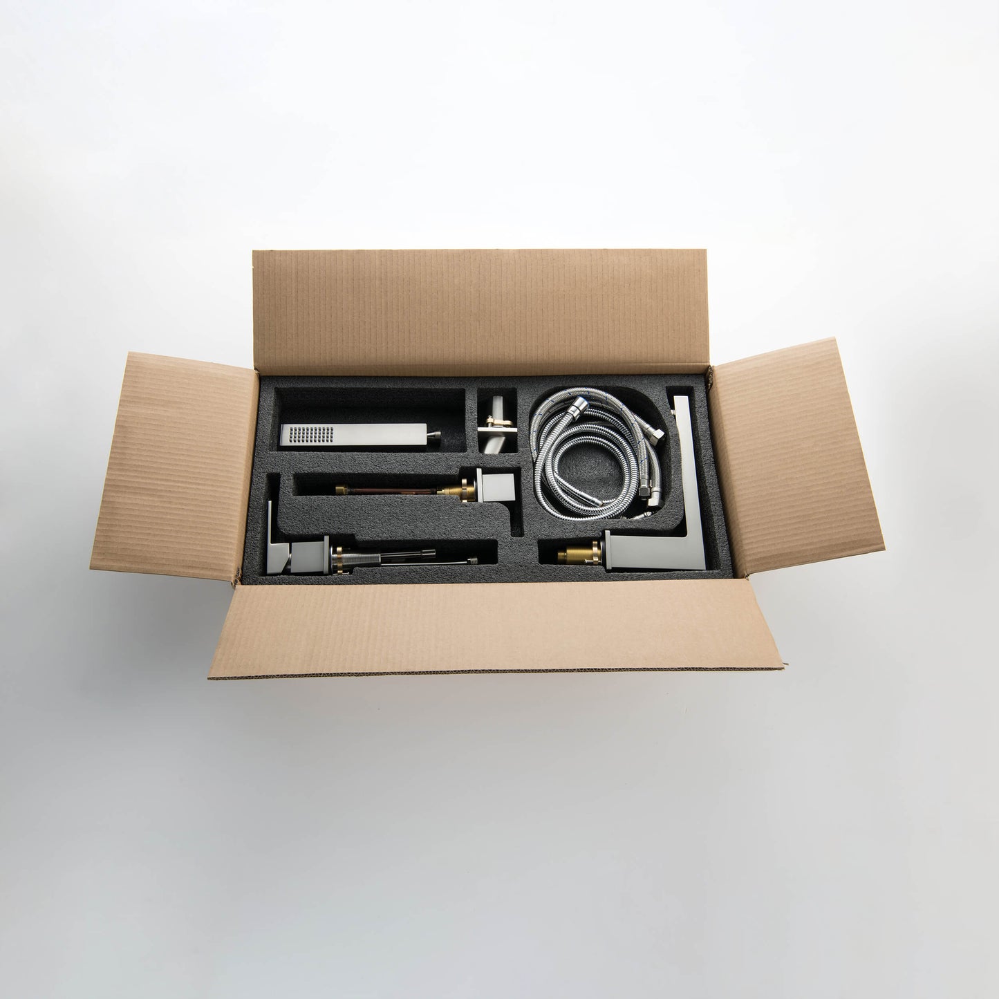 Quadra Deck Mounted Bathtub Faucet with Hand Shower