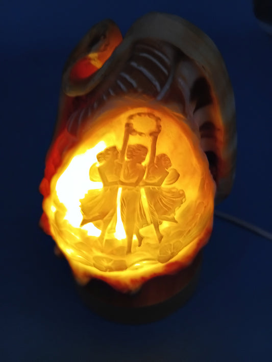 4" Carved Cameo Décor Light with 57" USB Cord & On/Off Switch