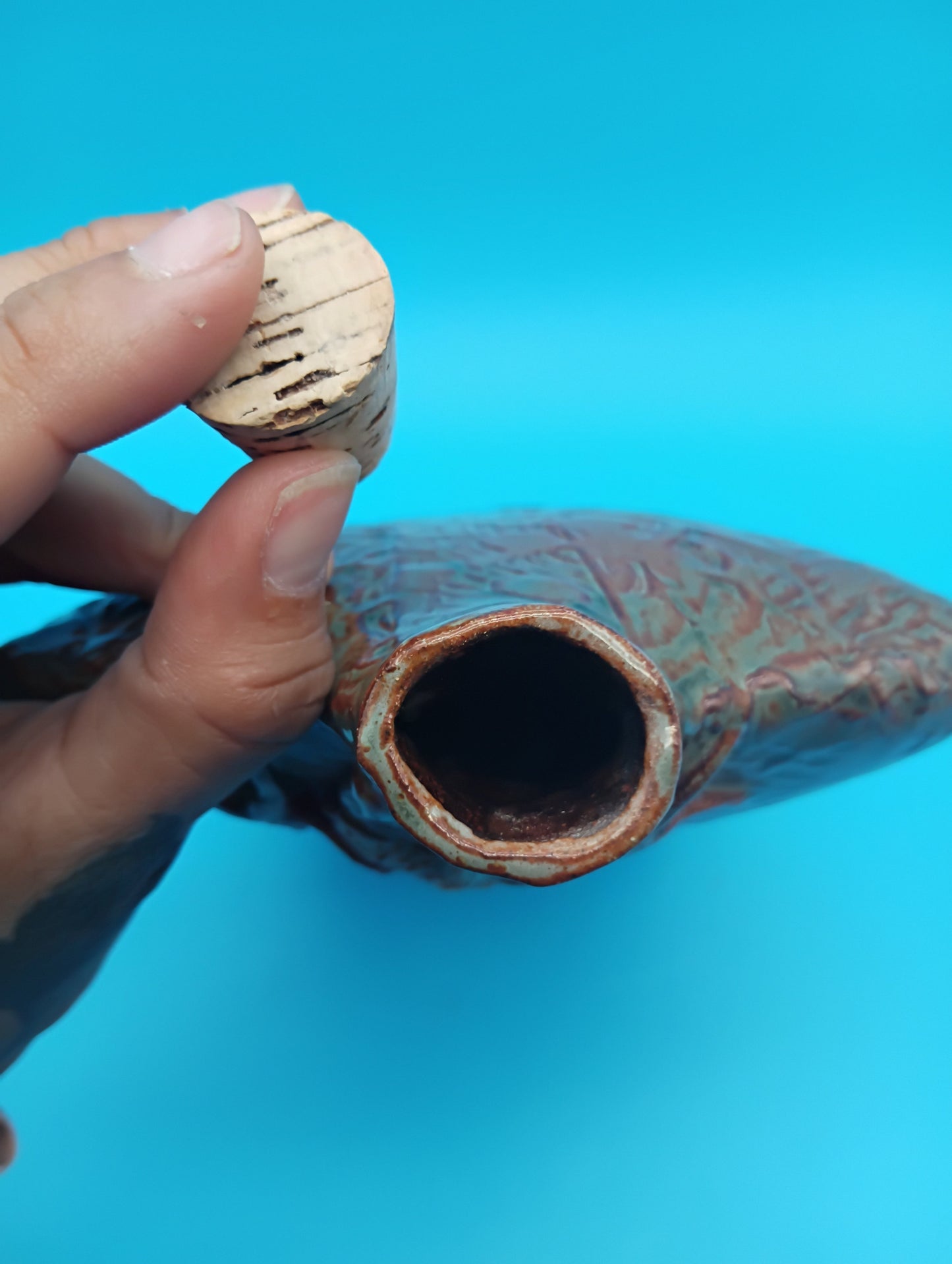 Ceramic Coastal Bottle Vase – Handcrafted Starfish Decor Rustic 10"