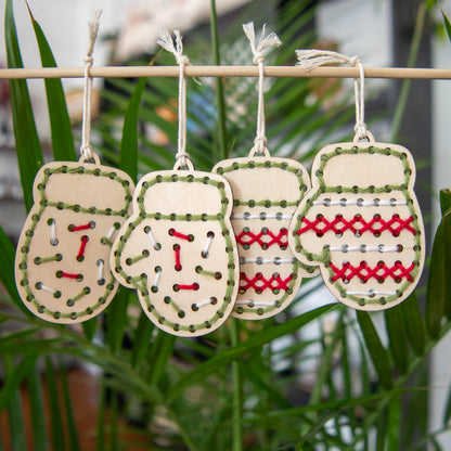 Yarn Christmas Mitten Ornaments Embroidery Kit