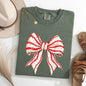 Christmas Cake Bow, Ribbon, Coquette, Cute, Winter, Santa, Snow Tshirt Comfort Colors T-Shirt