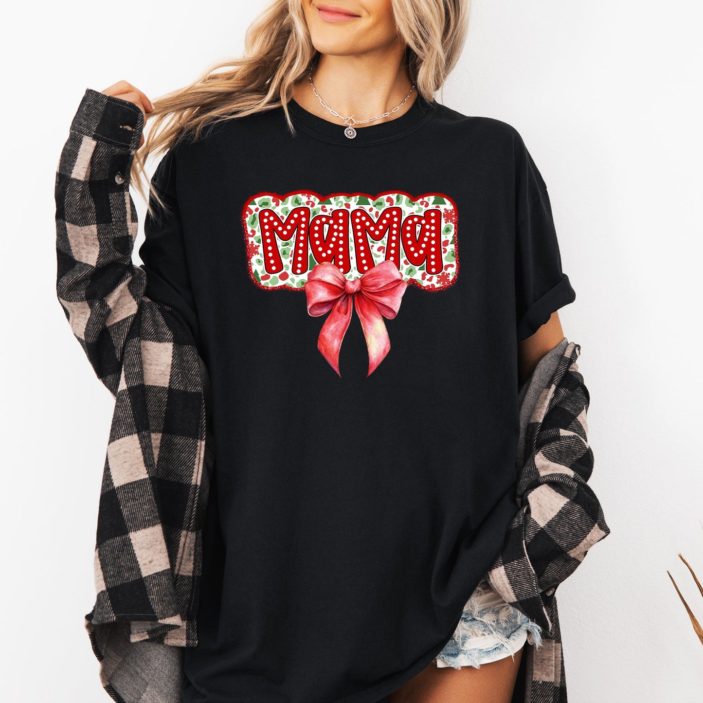 Christmas Mama, Ribbon, Bows, Classic, Retro, Santa Tshirt Comfort Colors T-Shirt