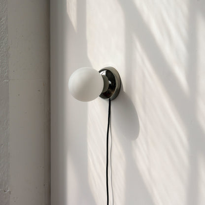 Monroe Sconce