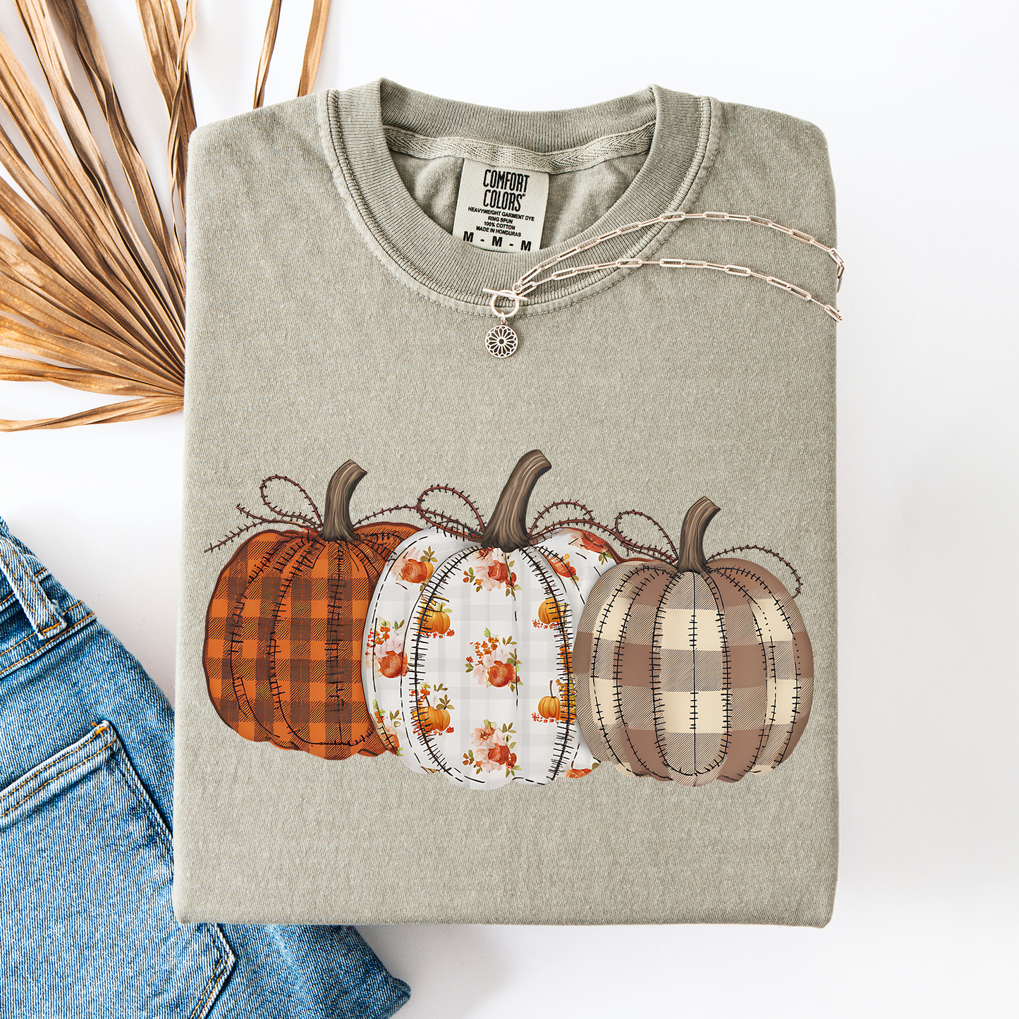 Cute Patterned Pumpkins, Halloween, Autumn, Fall, Plaid, Comfort Colors T-Shirt