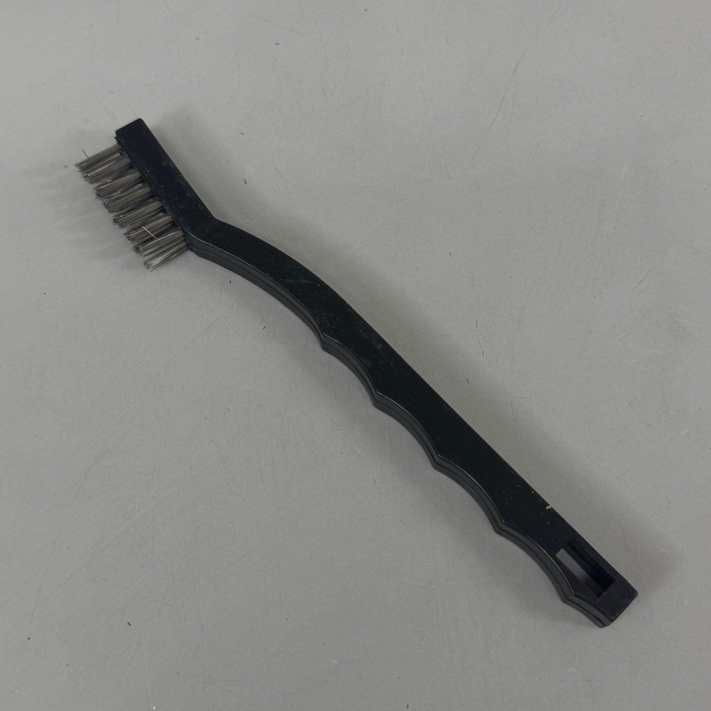 (40 Brushes, 1 Box) Anti-Static Hand Tool Brushes For Removing Dirt 7" Overall Length Black (New Other- Slightly Damaged Packaging)
