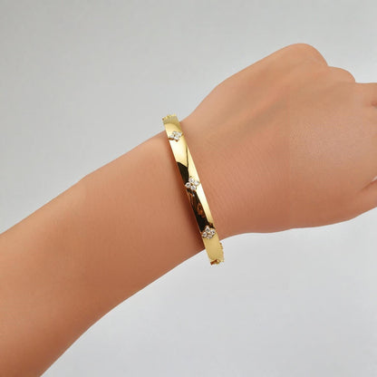 14k Yellow Gold Trilogy Diamond Bangle (5.40 mm)