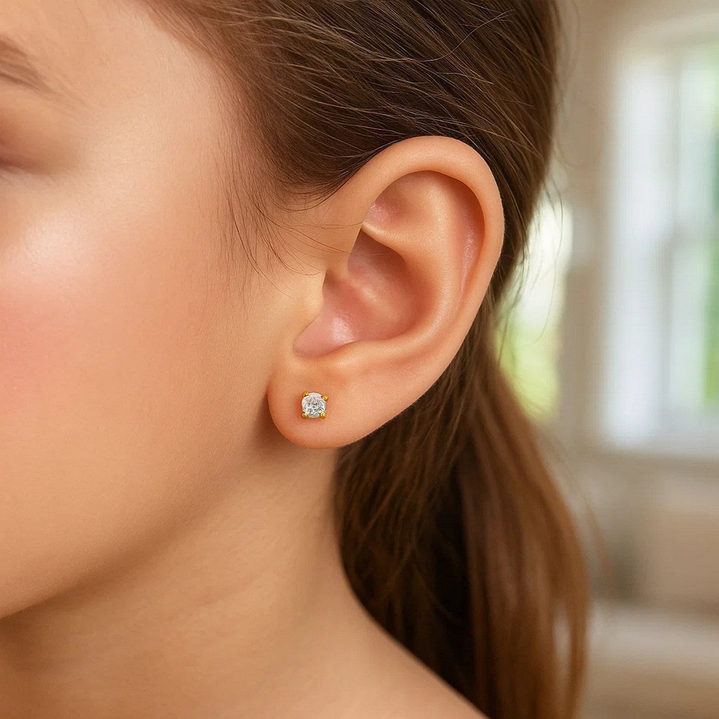 14k Yellow Gold Stud Earrings with Faceted White Cubic Zirconia(2mm)