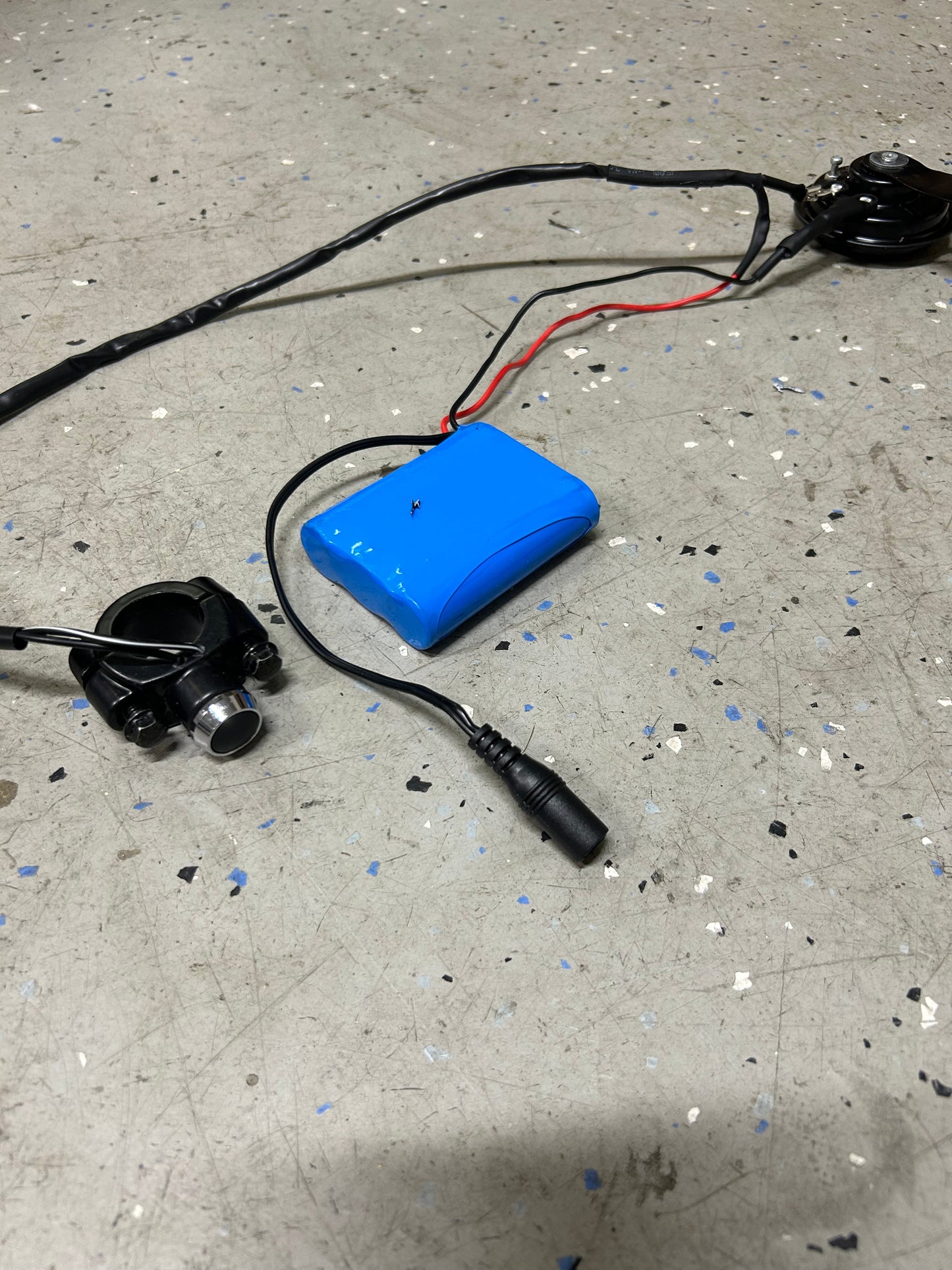 Rechargeable Battery Powered Horn