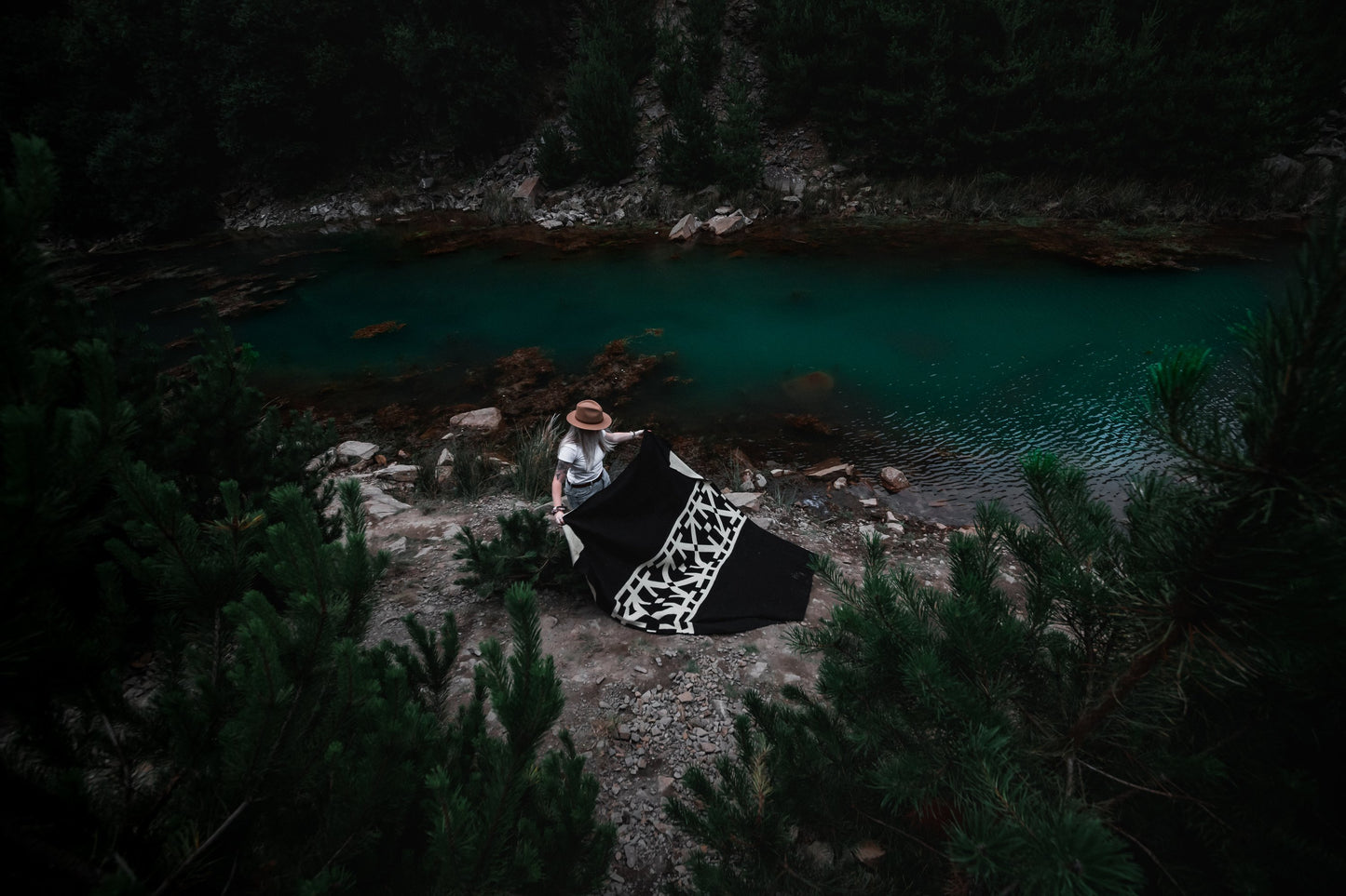Destino Blanket - Natural / Black | Blankets | Kitchen + Metal
