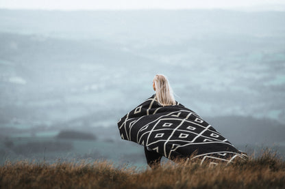 Diamante Blanket - Natural / Black | Blankets | Kitchen + Metal