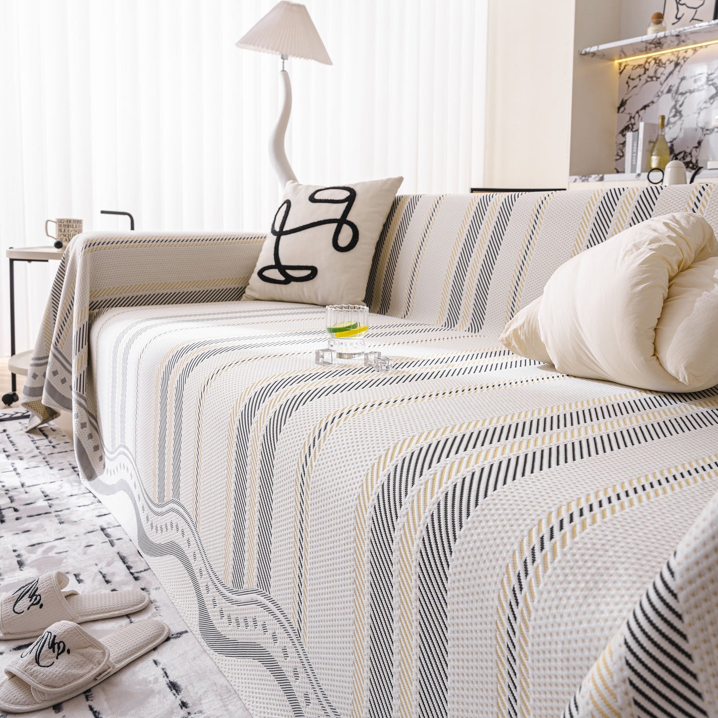 Modern Geometric Cooling Sofa Blanket, Soft & Breathable Striped Couch Throw Cover