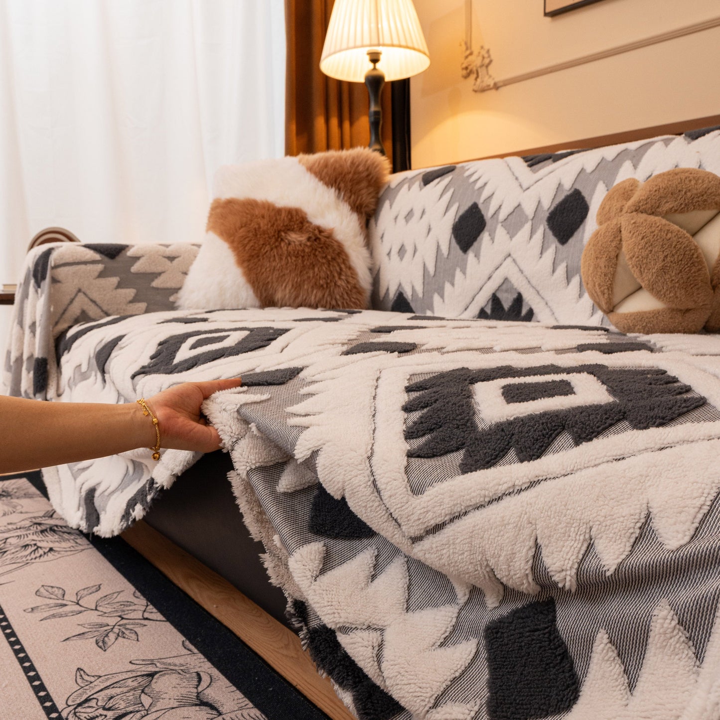 Bohemian Tufted Sofa Cover, Soft Sherpa Fleece Throw Blanket with 3D Aztec Geometric