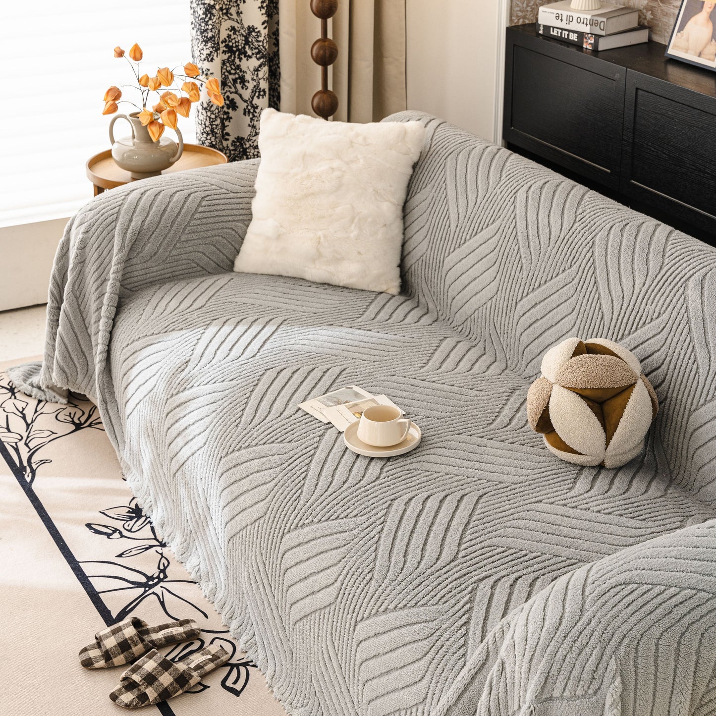 Plush Sherpa Fleece Sofa Throw Blanket, Soft & Cozy Furniture Protector for Couch