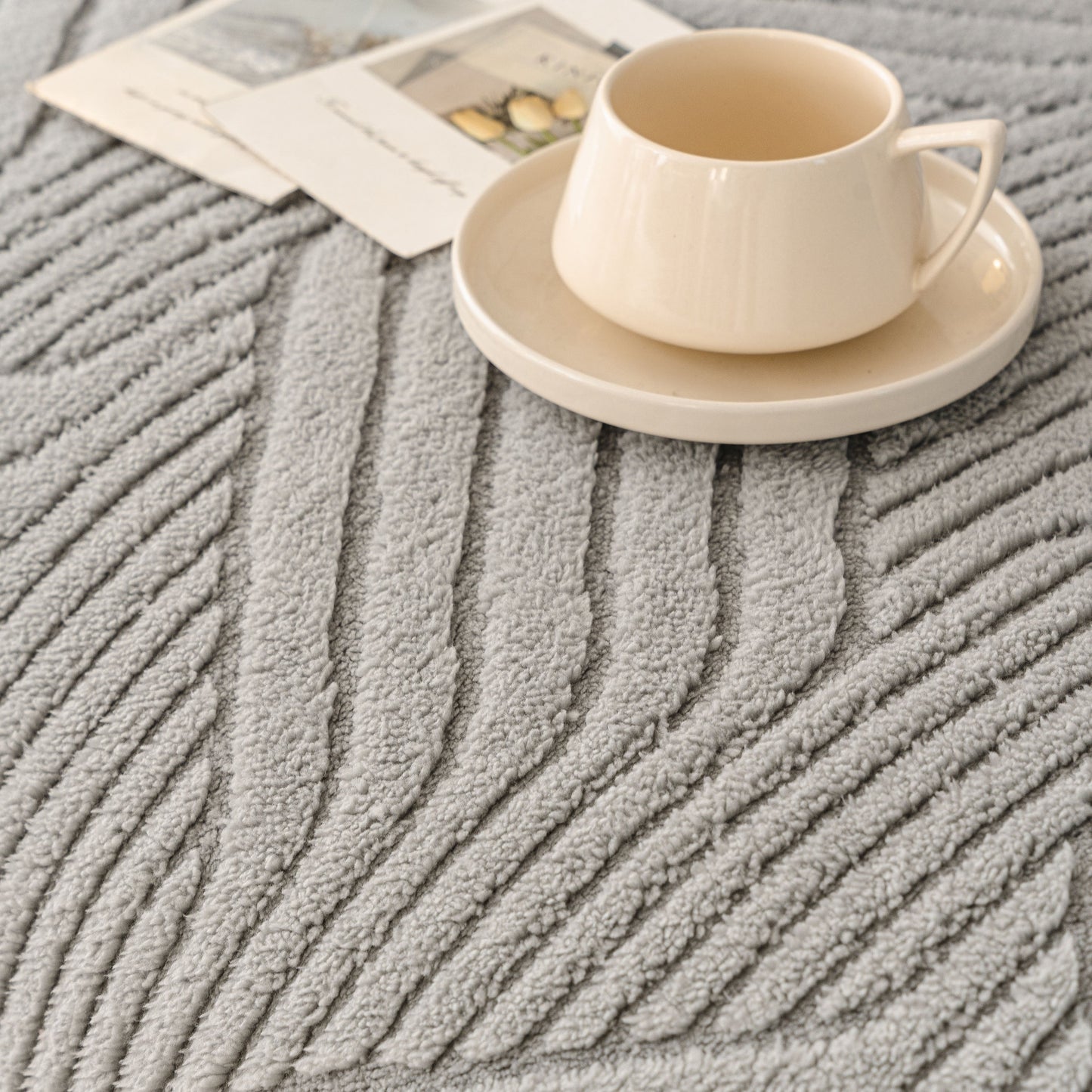 Plush Sherpa Fleece Sofa Throw Blanket, Soft & Cozy Furniture Protector for Couch
