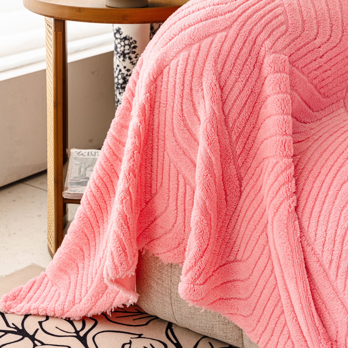 Plush Sherpa Fleece Sofa Throw Blanket, Soft & Cozy Furniture Protector for Couch