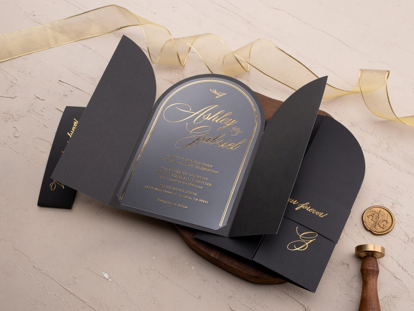 Black Gold Foil Arch Wedding Invitation Set – Formal Luxe Style