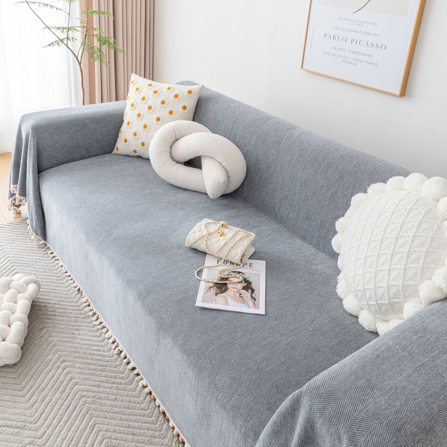 Boho Herringbone Sofa Throw Blanket with Pom Pom Tassels Stylish Furniture Slipcover