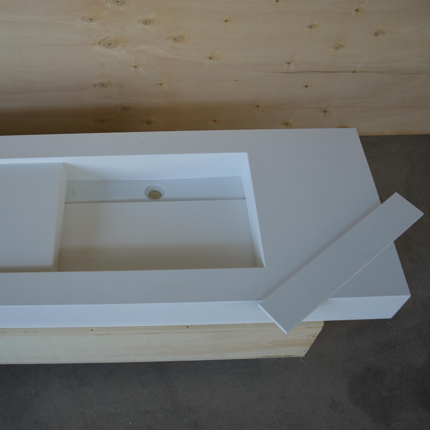 HANDCRAFTED CUSTOM WHITE QUARTZ DOUBLE SINK (QU-121)