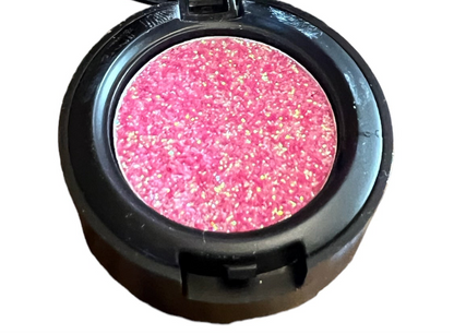 Heartfelt Pink Duochrome Glitter Eyeshadow – Soft Shift Sparkle
