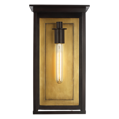 Freeport Large Wall Lantern