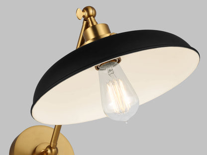 Wellfleet One-Arm Wide Sconce