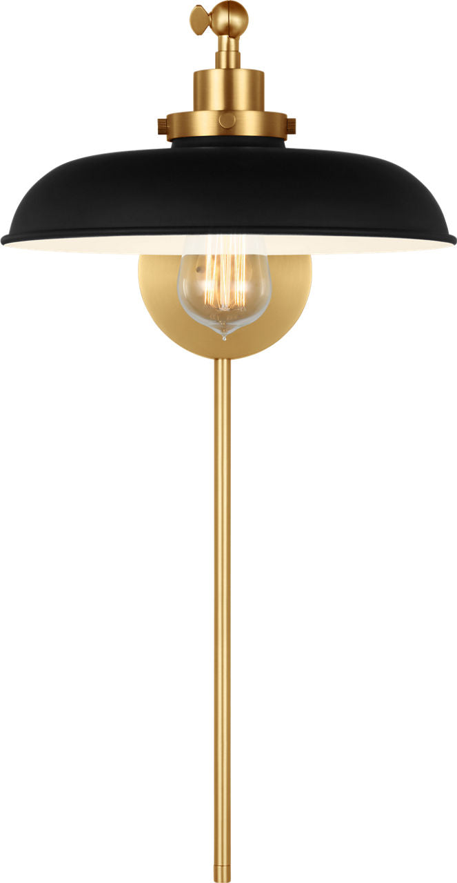 Wellfleet One-Arm Wide Sconce