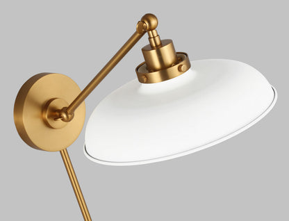 Wellfleet One-Arm Wide Sconce