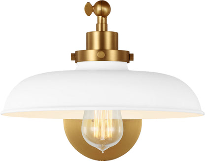 Wellfleet One-Arm Wide Sconce